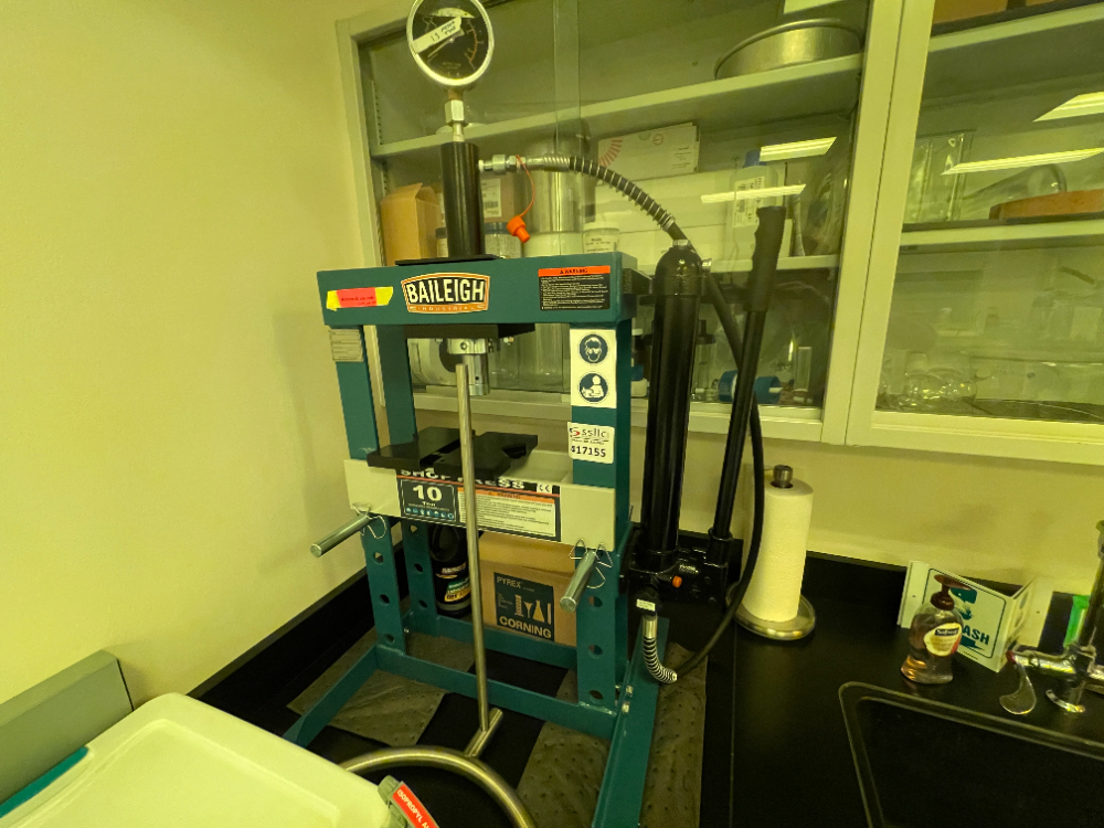 Image of Baileigh 10 Ton Hydraulic Shop Press